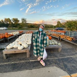 Meet your Posher, Jessica